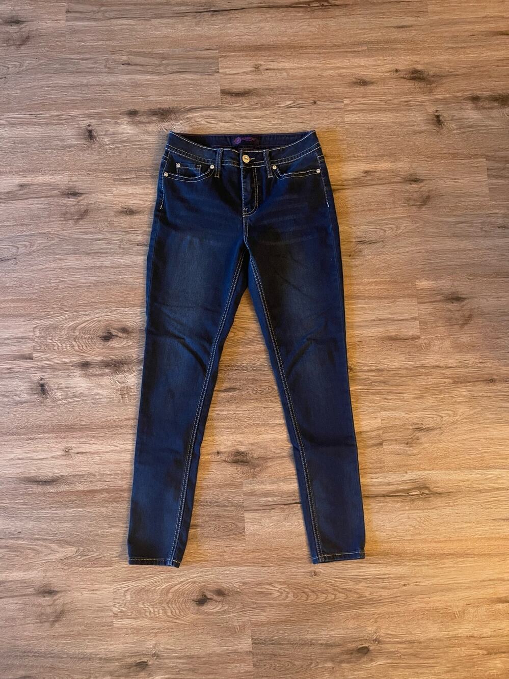 Hydraulic Tribeca Mid Rise Skinny Jeans Size 6